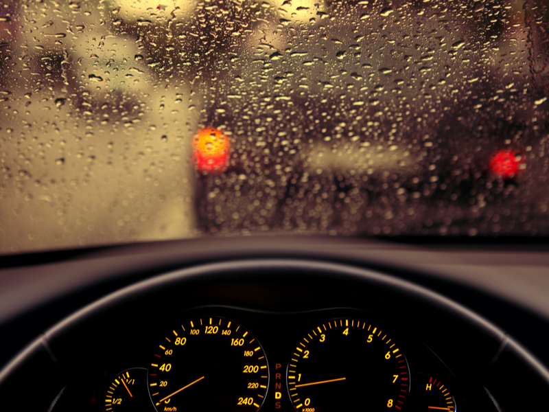 How to stay safe when driving in the rain